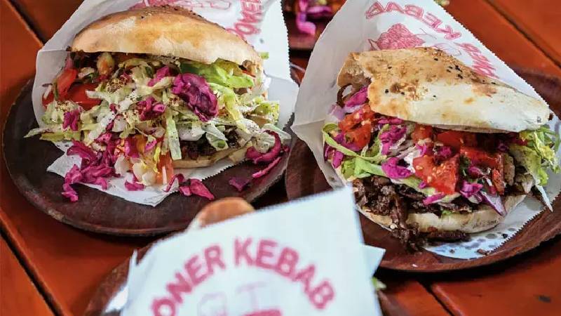 Almanya’da döner partisi kuruldu