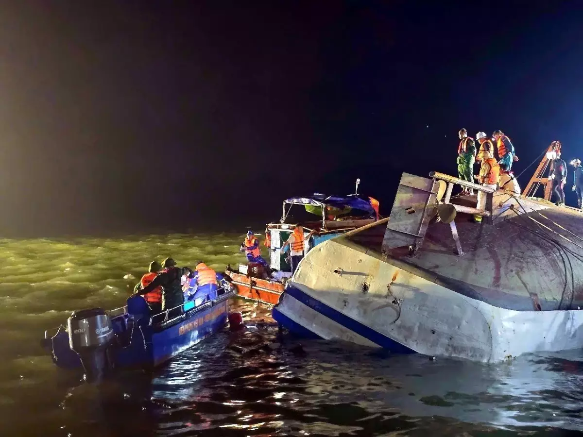 Vietnam’da Tekne Alabora Oldu: 37 Ölü