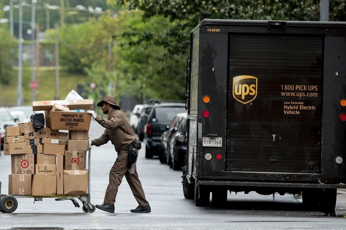 abdli nakliye sirketi ups bu yil 48 bin kisinin isine son verdi RaczcS98.jpg