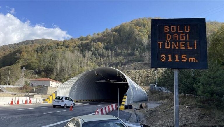 istanbul yolunu kullanacaklar dikkat bolu dagi tuneli bu saatlerde kapali olacak xDPgGscG.jpg