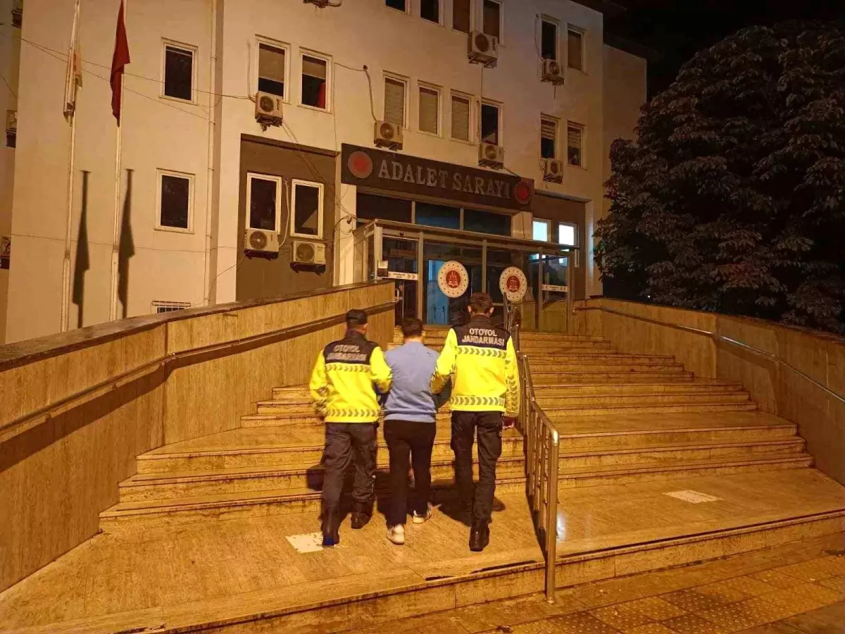 kocaelide maganda surucu tutuklandi Y1afnnJT.jpg