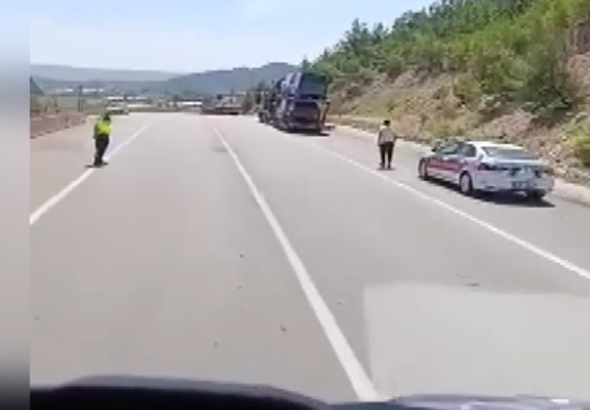 antalya-isparta-yolunda-zincirleme-facia-otomobildeki-cift-hayatini-kaybetti-FAggxDHE