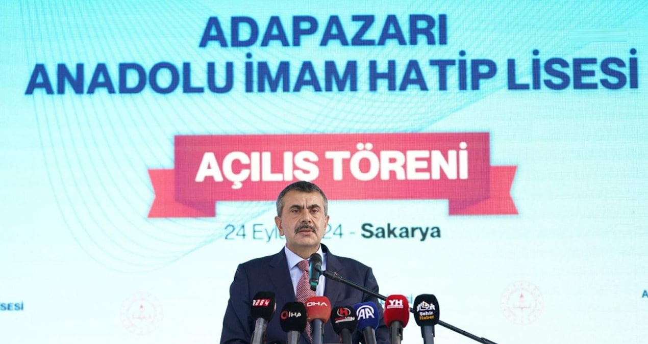 bakan-tekin-talep-oldugu-surece-imam-hatip-acmaya-devam-edecegiz-eajtvBl3